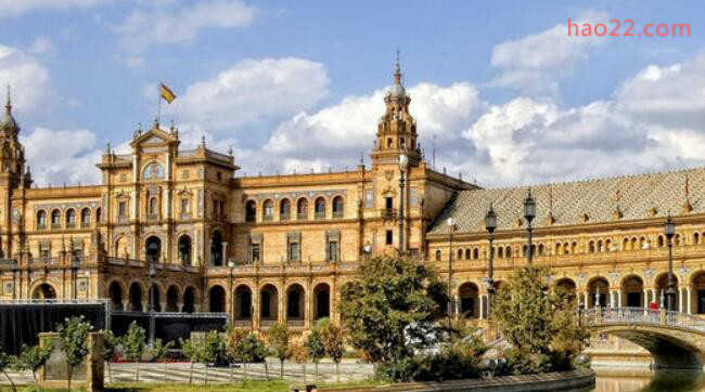 2018年西班牙巴塞罗那自治大学世界排名 留学费用 